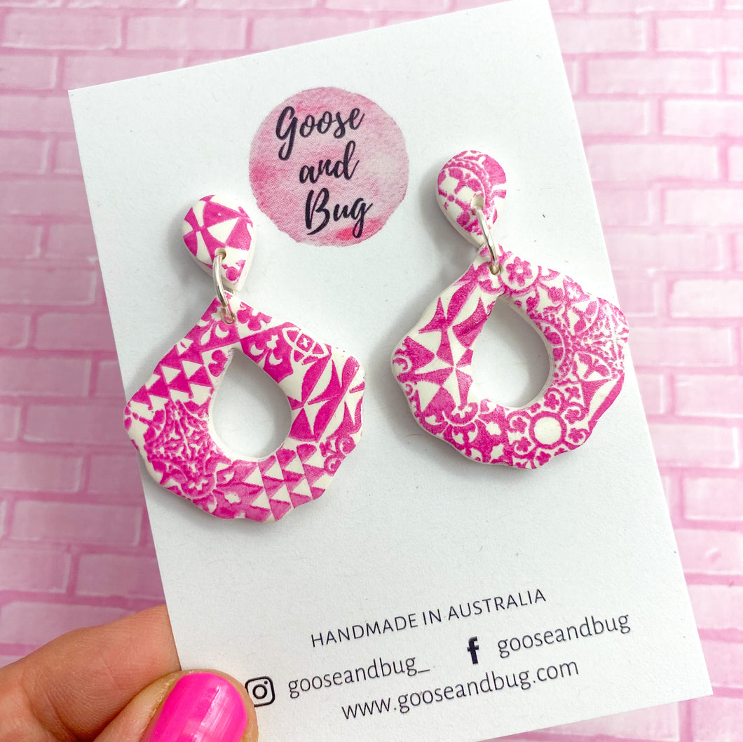 Tickled Pink - Fan Midi's